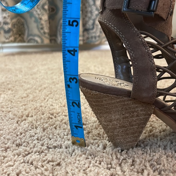 Women’s Vince Camuto Evel Caged Sandal size 6 - Picture 2 of 7